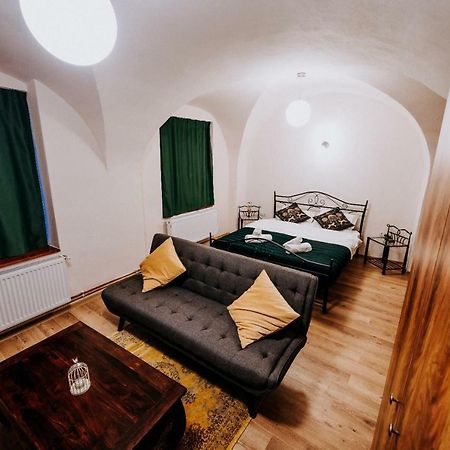 Central Am Brukenthal Sibiu Exterior foto