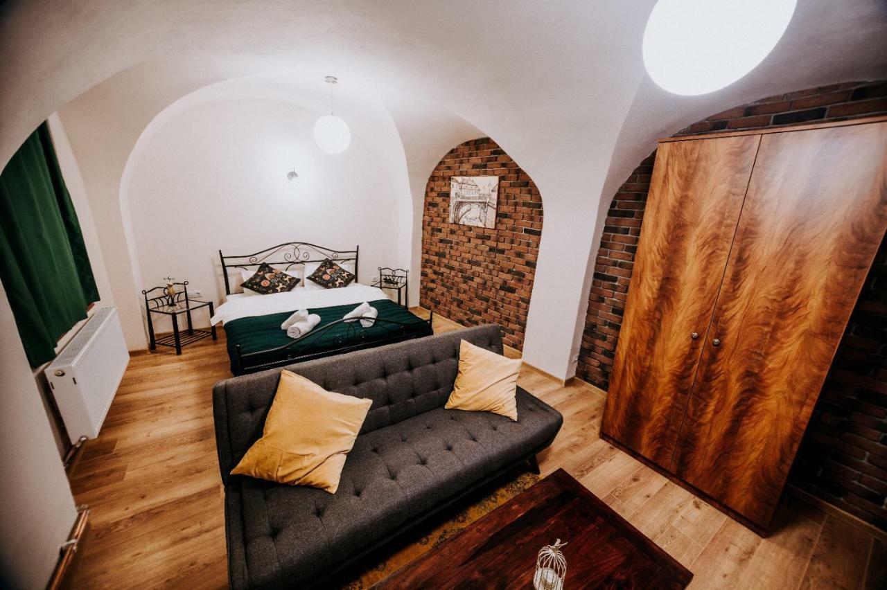 Central Am Brukenthal Sibiu Exterior foto